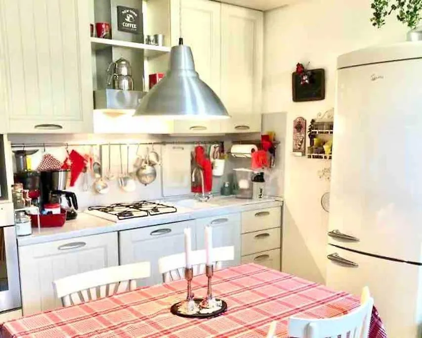 شقة Garden View, Free Parking And Checkout In The Afternoon ميلان