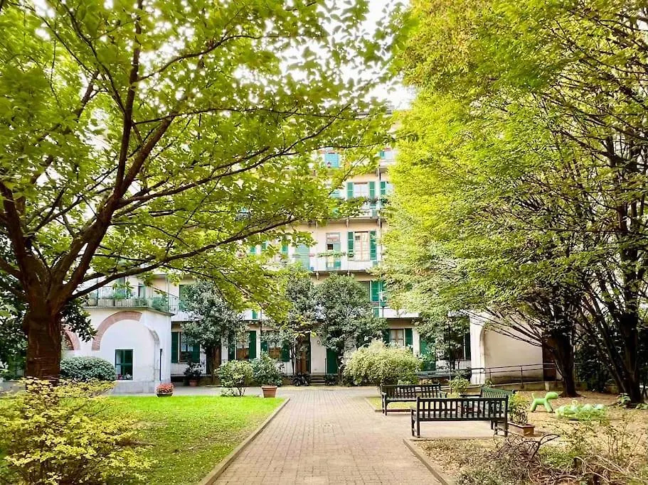 شقة Garden View, Free Parking And Checkout In The Afternoon ميلان